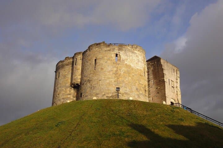 Private York Walking Tour: 2,000 Years of History on a 3–4 Hour Guided Walk photo 5