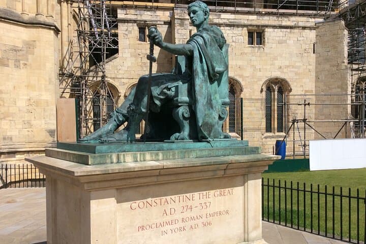 Private York Walking Tour: 2,000 Years of History on a 3–4 Hour Guided Walk photo 6