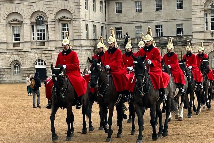 Majesty in Motion: Westminster's Royal Walking Tour photo 6