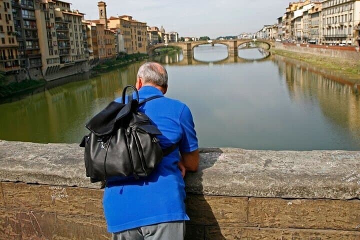 Best of Florence Private Guided Walking Tour — Duomo, Ponte Vecchio & Santa Croce photo 3