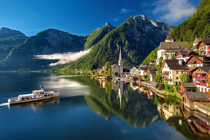 Prague to Salzburg Private Transfer via Cesky Krumlov and Hallstatt photo 3