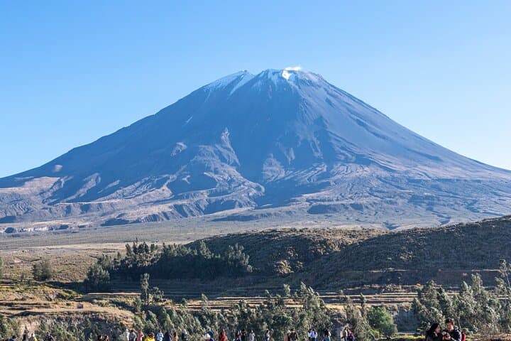 Salinas and Aguada Blanca Day Tour from Arequipa: Flamingos, Vicuñas & Volcano Views photo 3