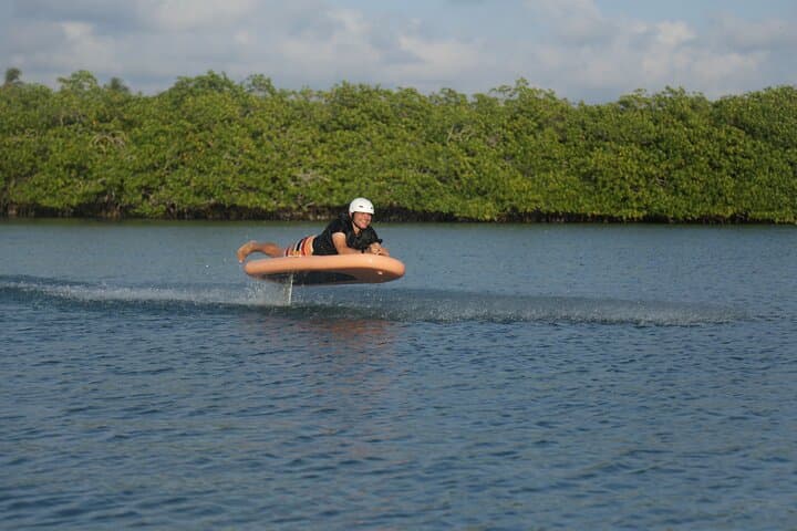 Efoil FliteBoard in Barú, Cartagena — Daypass, Transport & Mangrove Flyover photo 6