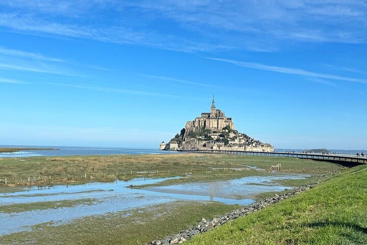 Private Full-Day Tour of Mont Saint-Michel: Guided Abbey Visit & Quick Access photo 3
