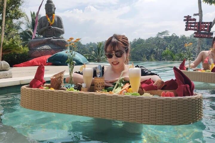 Balinese Bliss: Ubud Yoga, Tegallalang Rice Terrace Walk & Floating Breakfast photo 6