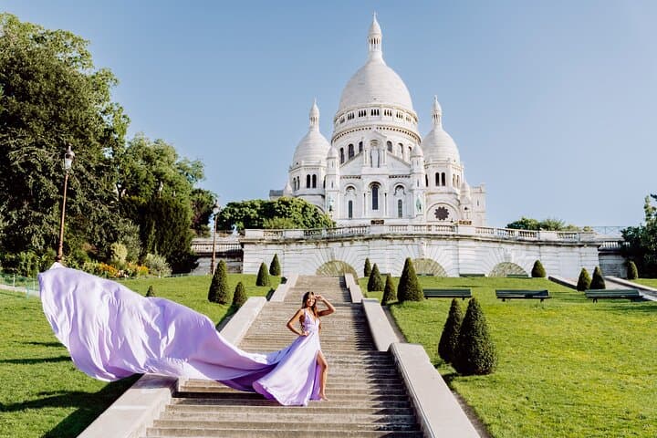 Flying Dress Photoshoot by the Eiffel Tower: Private Session at Bir Hakeim photo 6