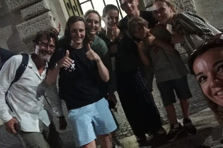 Trastevere & Jewish Ghetto Guided Walking Tour in Rome: River Streets, Synagogue & Local Flavors photo 4