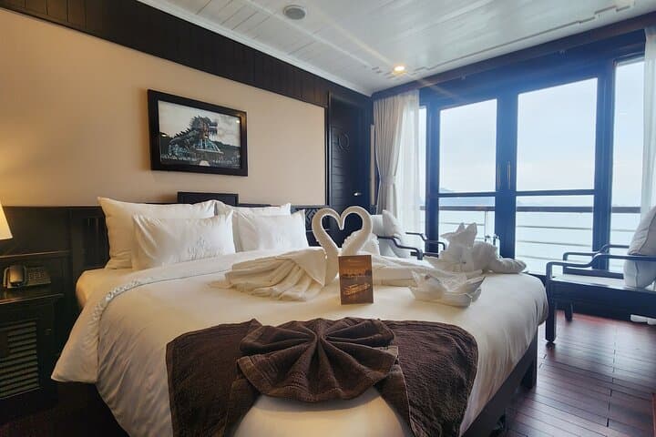 Bai Tu Long 2-Day Cruise from Hanoi: Kayak, Cave Walks & Onboard Dining photo 3