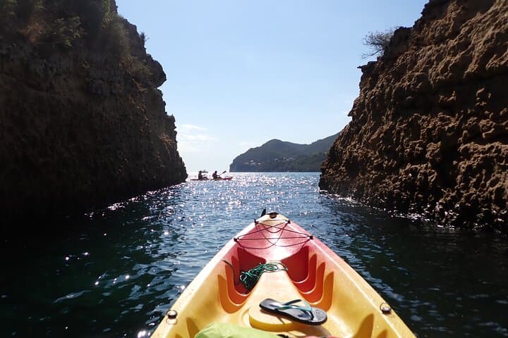 Canoeing Portinho Arrábida — Paddle to Anicha Island and Hidden Beaches photo 5