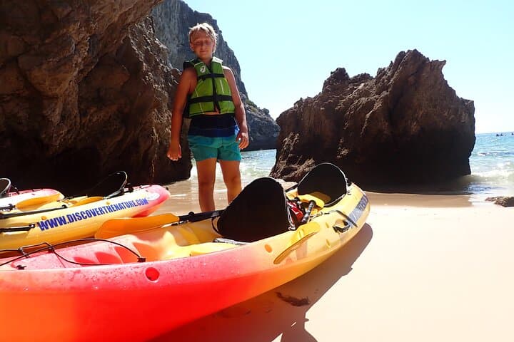 Canoeing Sesimbra: Sea Caves, Ribeira do Cavalo & Arrábida Coast Day Paddle photo 3