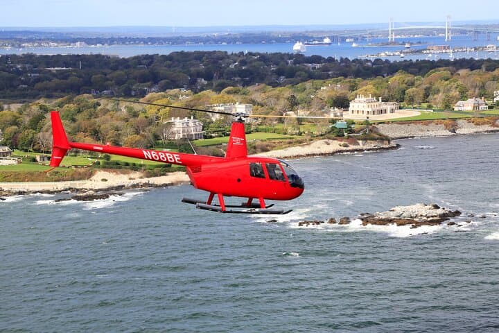 Newport Helicopter Mansion Tour: 12-Minute Aerial Flight Over Ocean Drive & The Breakers