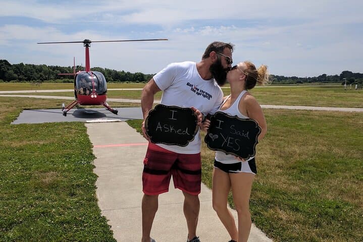 Newport Helicopter Mansion Tour: 12-Minute Aerial Flight Over Ocean Drive & The Breakers photo 5