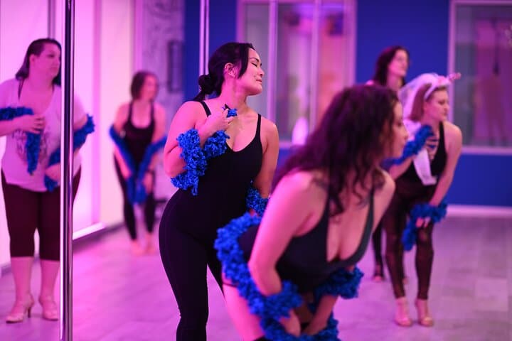 Private Burlesque Party in Austin at soFly Social ATX — Group Dance Experience photo 3