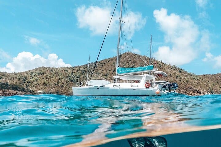 Sail to Jost Van Dyke: Sandy Spit, White Bay & Soggy Dollar Catamaran Day Trip photo 5