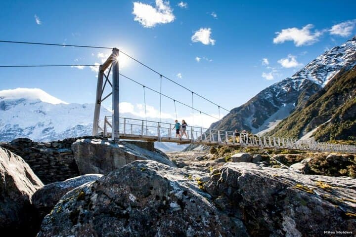 Tekapo to Aoraki: Small-Group One-Way Drive via Lake Pukaki photo 4