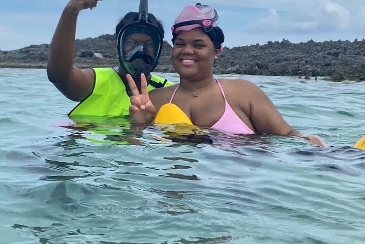 Bahamas Sea Scooter Snorkeling at Paradise Cove — Easy Reef Exploration photo 4