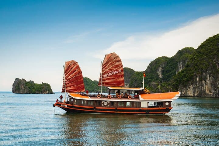 3-Day Private Junk Cruise in Lan Ha Bay & Cat Ba Island — Kayak, Fishing Villages, Overnight on a Wooden Junk