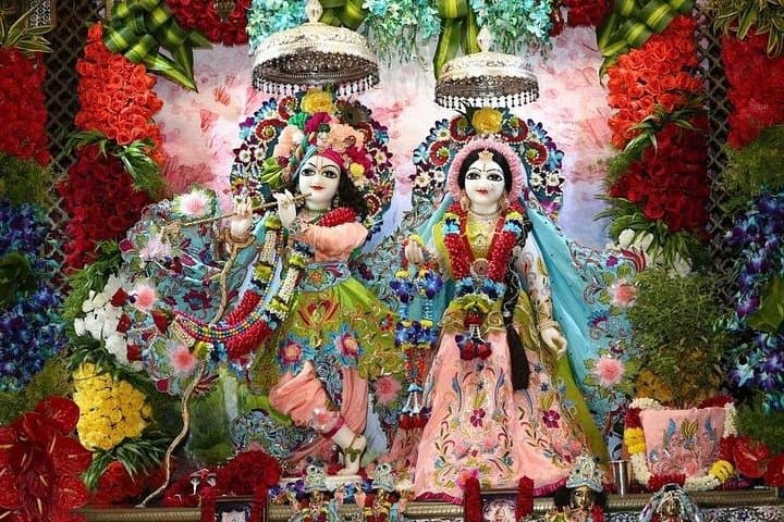 Private Mathura & Vrindavan Day Tour from Delhi — Temples, Ghats & Krishna Heritage photo 5