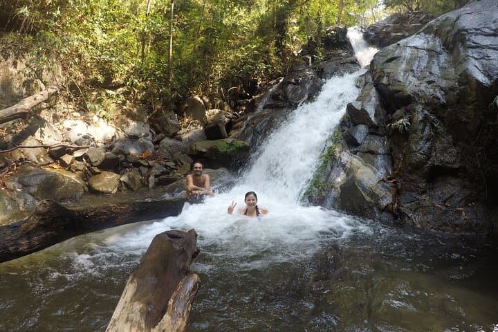 Paso del Mango: Five Waterfalls Hike in Sierra Nevada from Santa Marta photo 2
