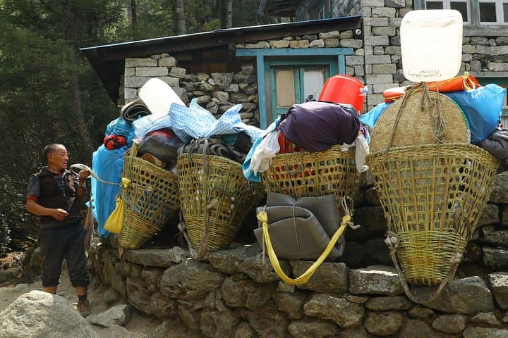 Annapurna Circuit Trek: Classic 15-Day Trek from Bulbule to Poon Hill photo 4