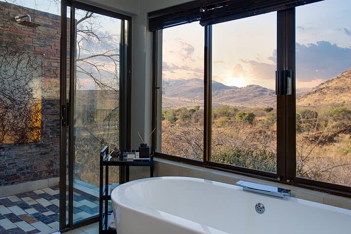 three-day-luxurious-shepards-tree-safari-experience-in-pilanesberg photo 6