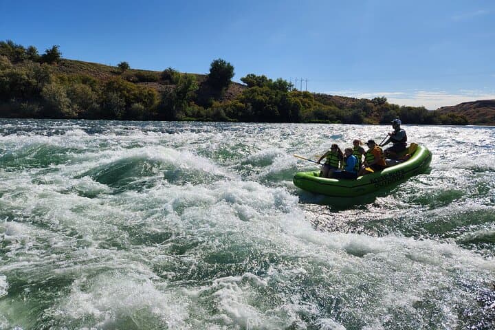 Snake River Big-Wave Rafting: Boise to Hagerman Guided Trip