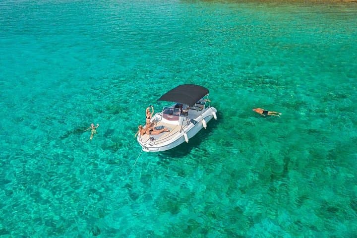 Blue Lagoon & Shipwreck Cruise from Split — Half-Day Private Tour to Krknjaši and Šolta photo 3