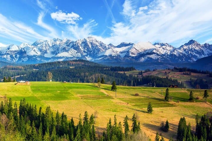 Zakopane Day Trip from Krakow: Gubalowka Funicular, Chocholow & Highland Flavors