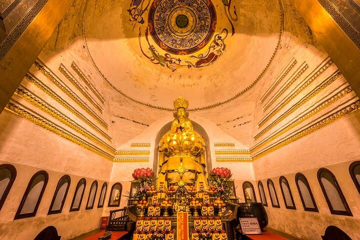 Full-Day Leshan Giant Buddha & Mount Emei Private Tour from Chengdu photo 4