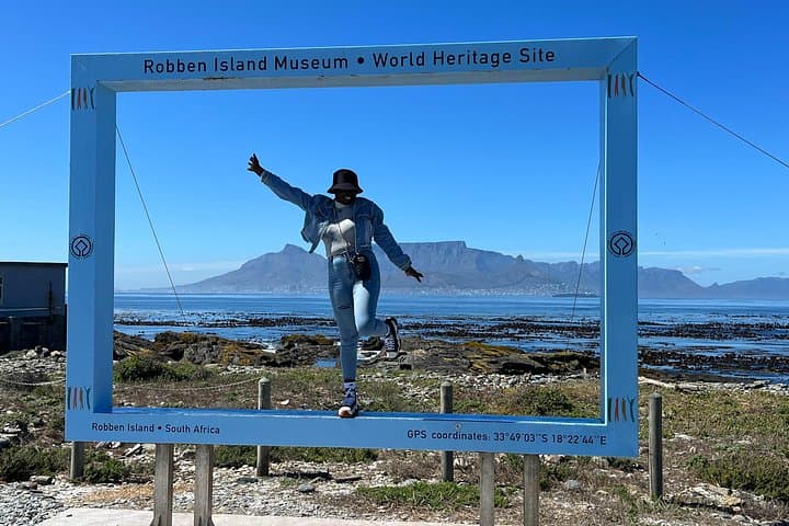 Robben Island, Table Mountain & Cape Town Private Day Tour — Ferry, Cable Car & City Highlights photo 2