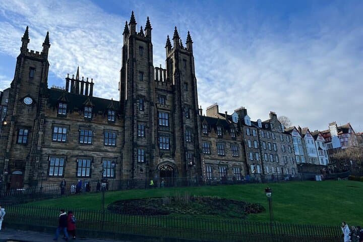 Best of Edinburgh Walking Tour: 3-Hour Small-Group Old Town Experience photo 3