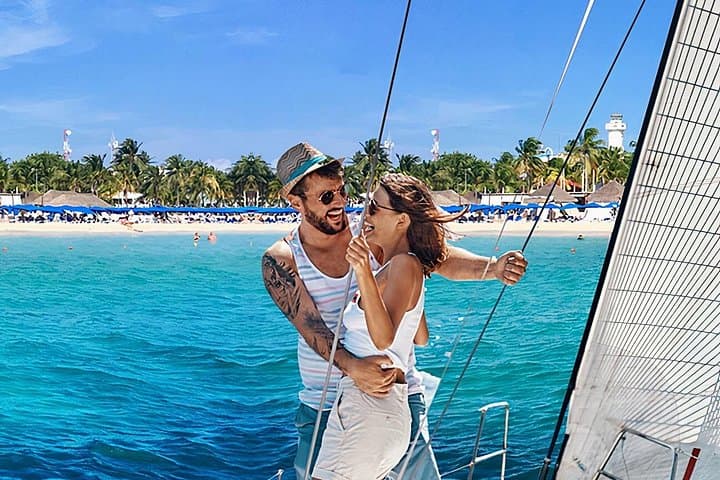 Catamaran to Isla Mujeres: Snorkel, Open Bar & Beach Club Day Trip photo 2