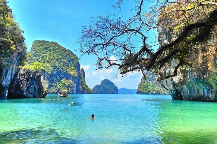 Hong Island Private Longtail Boat Tour from Ao Nang photo 2