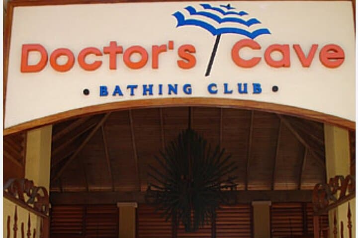 Private Doctor's Cave Beach & Hip Strip Adventure — Montego Bay Day Trip