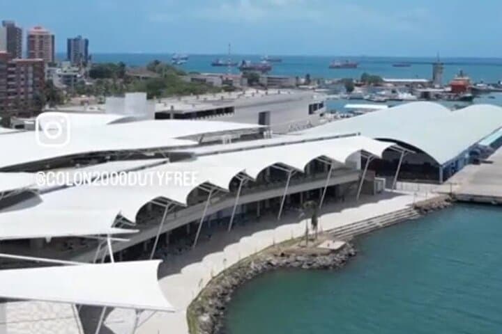 Shop the Caribbean: Private Tour to Mall Colón 2000 Duty Free from Panama City photo 2