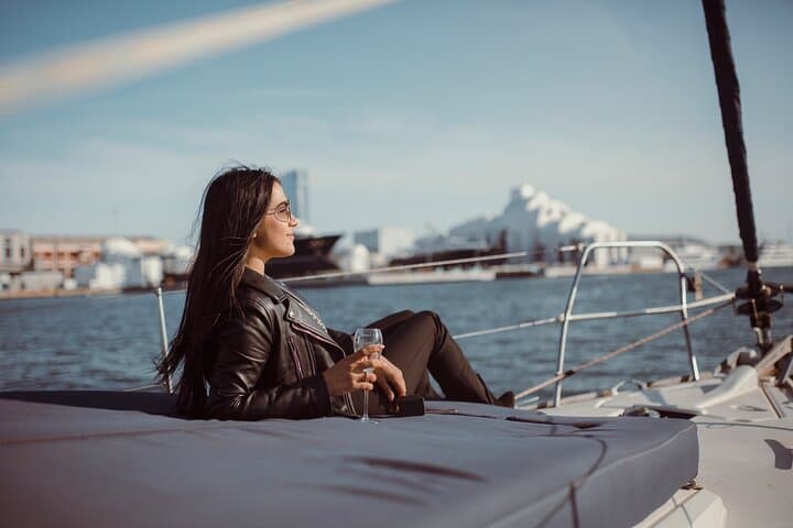Barcelona Sunset Sailing with Cava: 90-Minute Coastal Sail from Port Olímpic photo 6