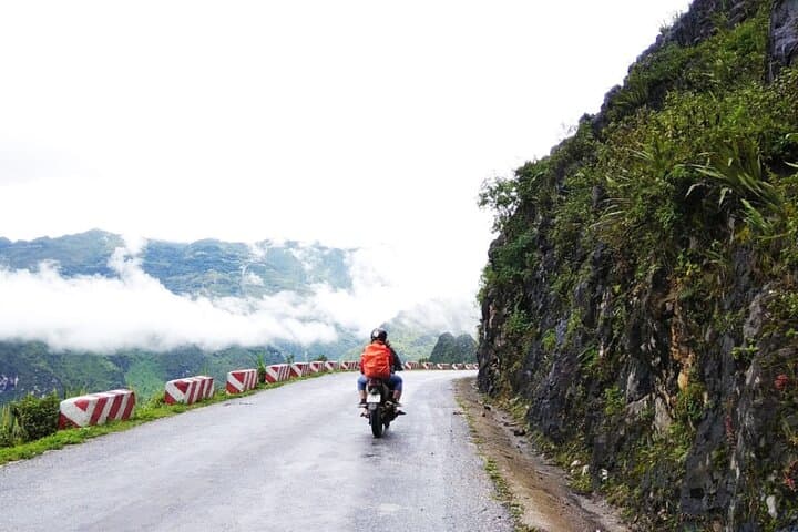 Ha Giang 2-Day Easy Rider Motorbike Loop: Ma Pi Leng & Dong Van Highlights