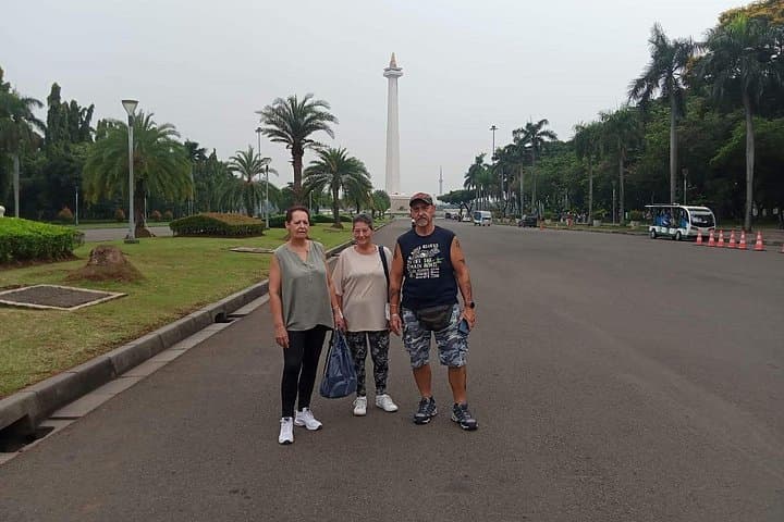 Jakarta to Bandung: 2-Day Private Cultural & Crater Tour