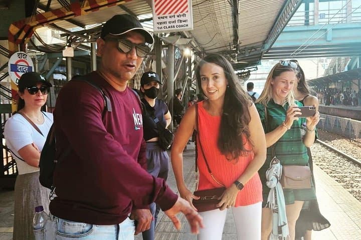 Private Full Mumbai City Tour — South Mumbai Heritage & Local Life photo 1
