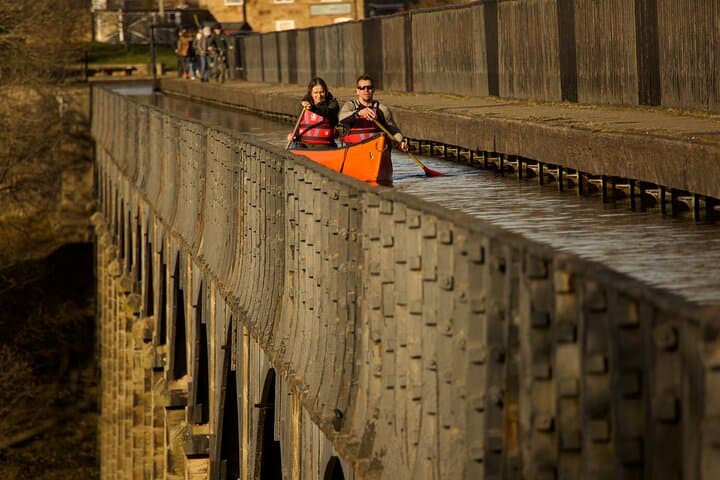 Canoe the Pontcysyllte Aqueduct: A Small-Group UNESCO Water Experience photo 2
