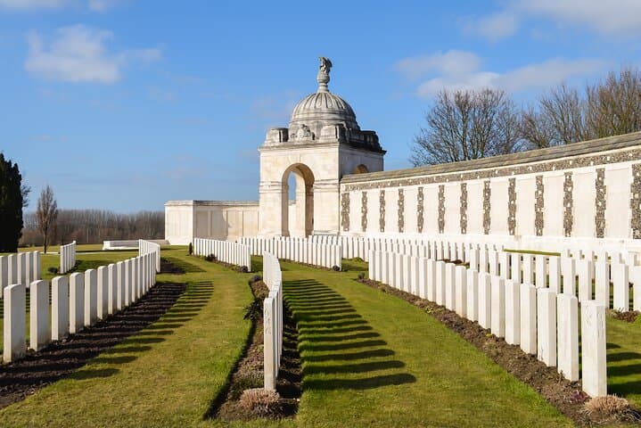 Full-Day Private WWI Passchendaele & Ypres Battlefield Tour — From Messines to Menin Gate photo 2
