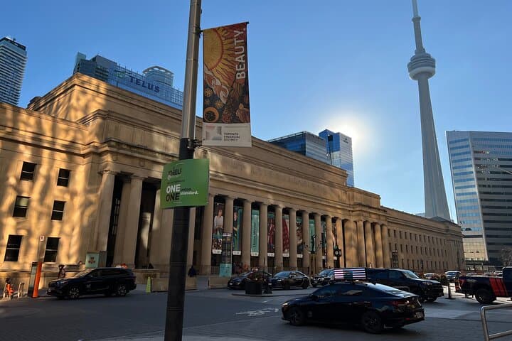 Reel Toronto: Self-Guided Film Locations Walking Tour
