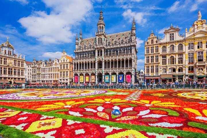Private Half-Day Brussels Tour with a Local Guide — Chocolate, Atomium & Neighborhoods photo 6