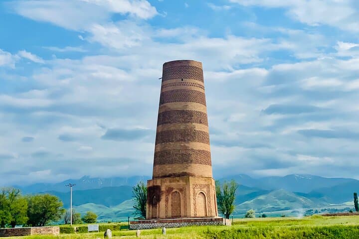 3-Day Issyk-Kul & Chon-Kemin Tour — Eagle Show, Yurt Stay & Waterfalls photo 5