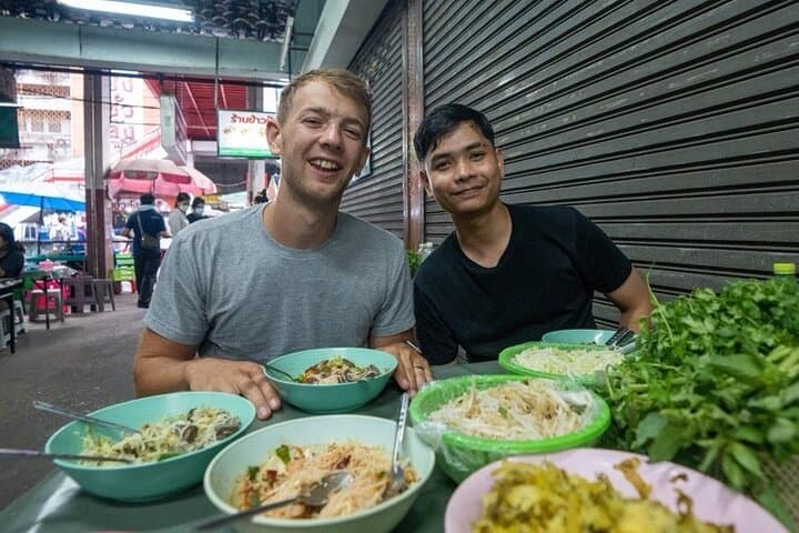 Chiang Mai Foodie Adventure: Local Student-Guided Market & Motorbike Tour