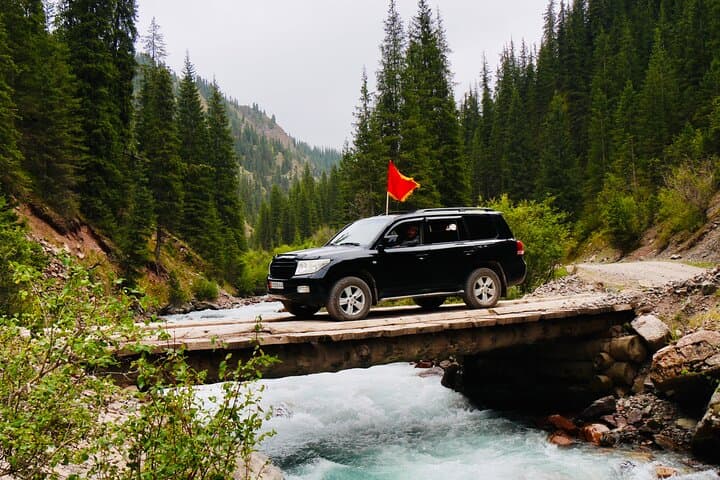 3-Day Issyk-Kul & Chon-Kemin Tour — Eagle Show, Yurt Stay & Waterfalls
