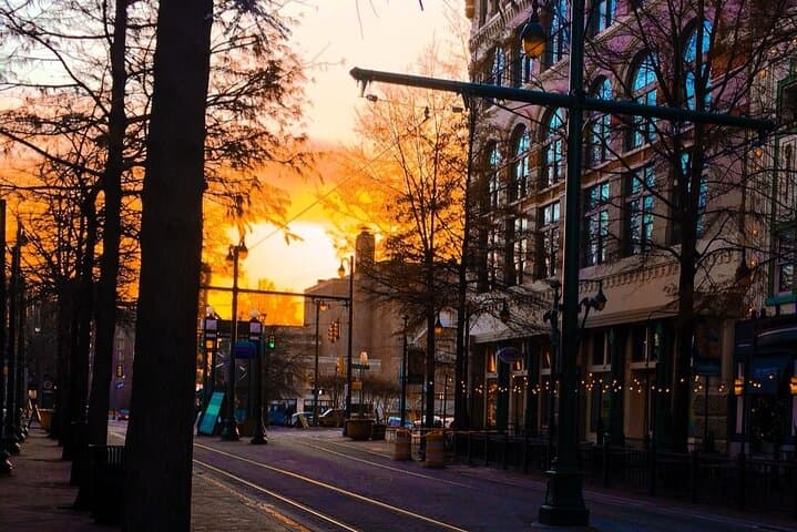 Memphis True Crime Tour: Twilight Walk Through the City's Darkest Cases