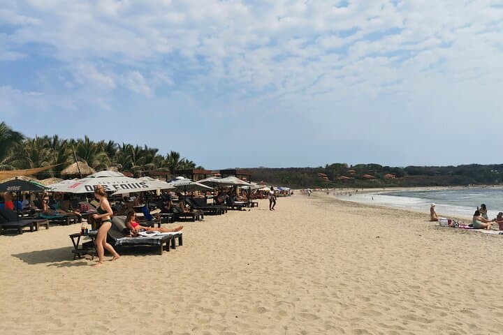 Private Transfer Oaxaca de Juárez to Puerto Escondido — Scenic Highway Transfer with Stops photo 1