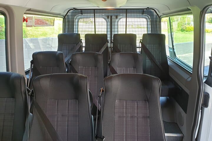 Auckland Airport Luxury Minibus Transfers — Private Door-to-Door Service photo 5