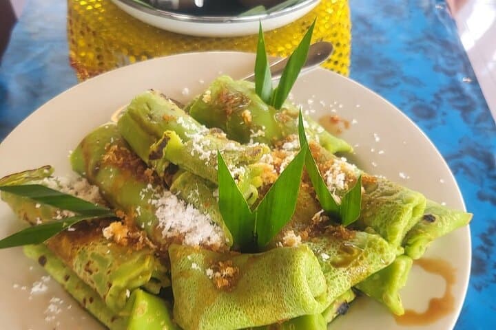 Ubud Market-to-Waterfall: Full-Day Balinese Cooking Class and Secret Falls photo 3